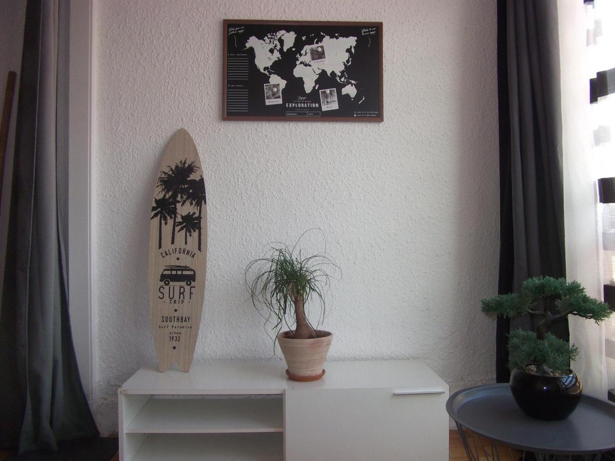 Studio Sur Le Port, Climatisation, Wifi, Piscine, Lave-Linge Gruissan Bagian luar foto