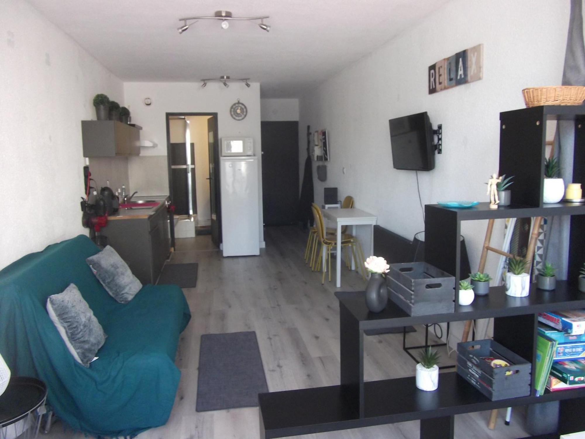 Studio Sur Le Port, Climatisation, Wifi, Piscine, Lave-Linge Gruissan Bagian luar foto
