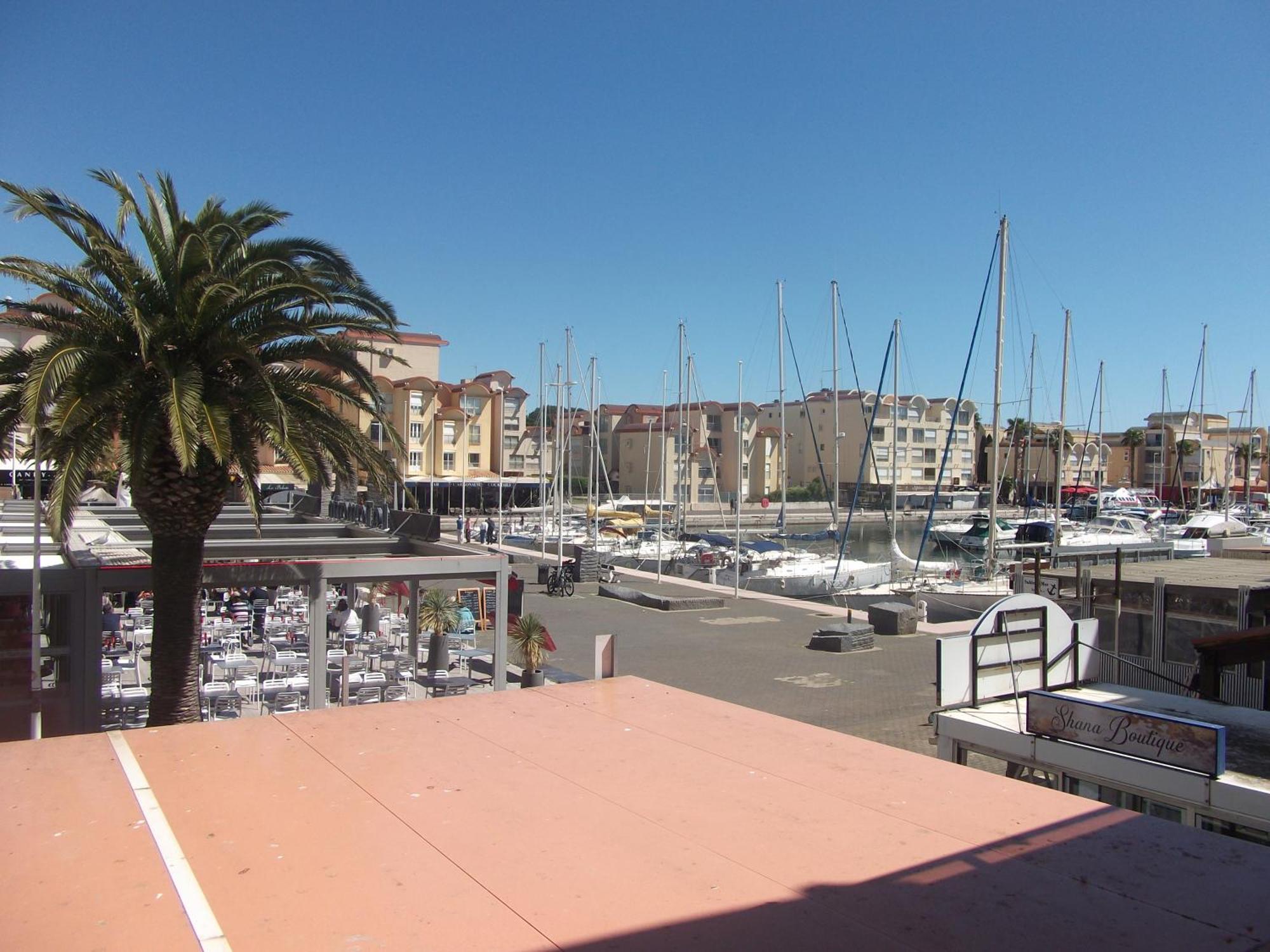 Studio Sur Le Port, Climatisation, Wifi, Piscine, Lave-Linge Gruissan Bagian luar foto