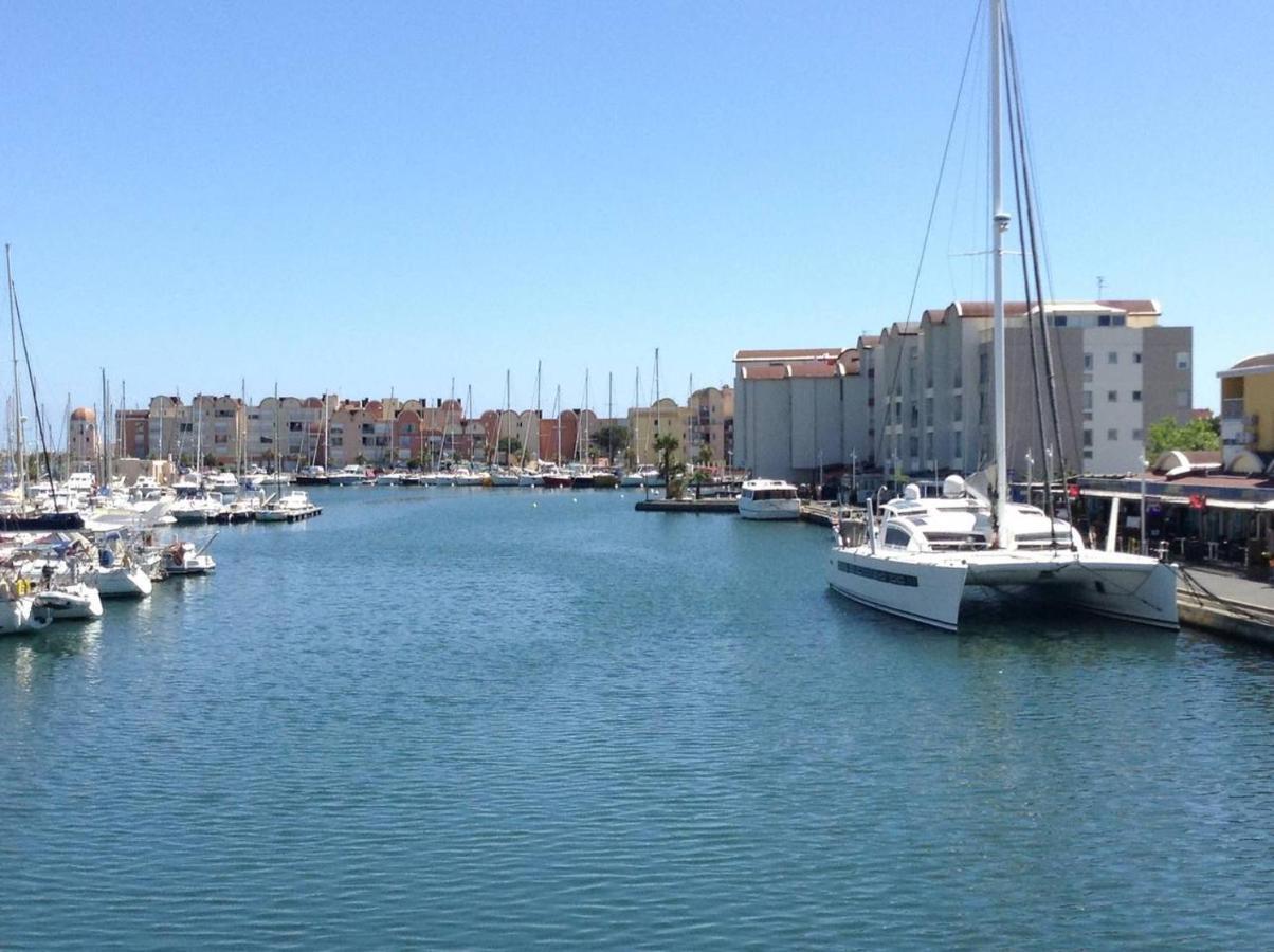 Studio Sur Le Port, Climatisation, Wifi, Piscine, Lave-Linge Gruissan Bagian luar foto