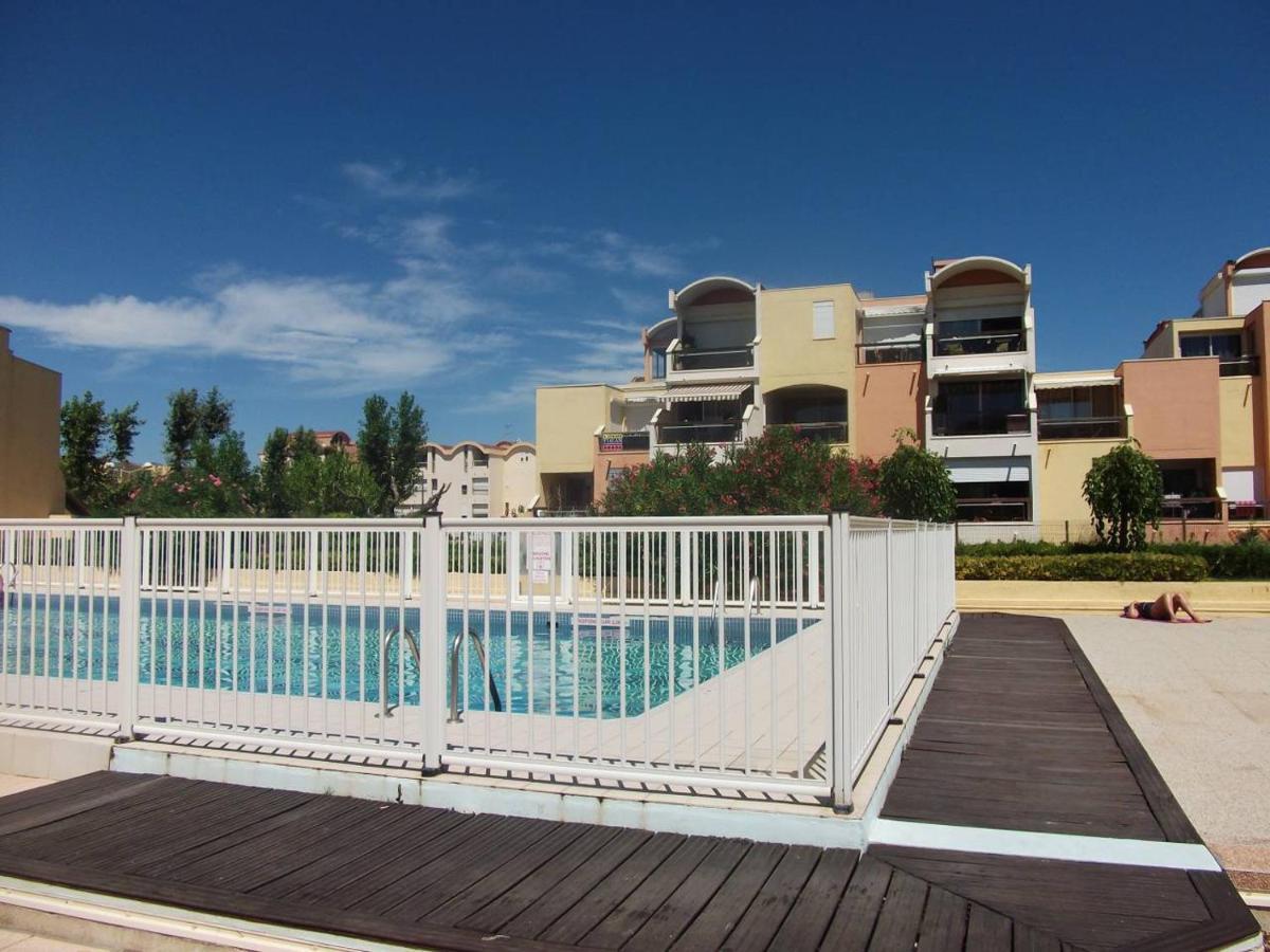 Studio Sur Le Port, Climatisation, Wifi, Piscine, Lave-Linge Gruissan Bagian luar foto